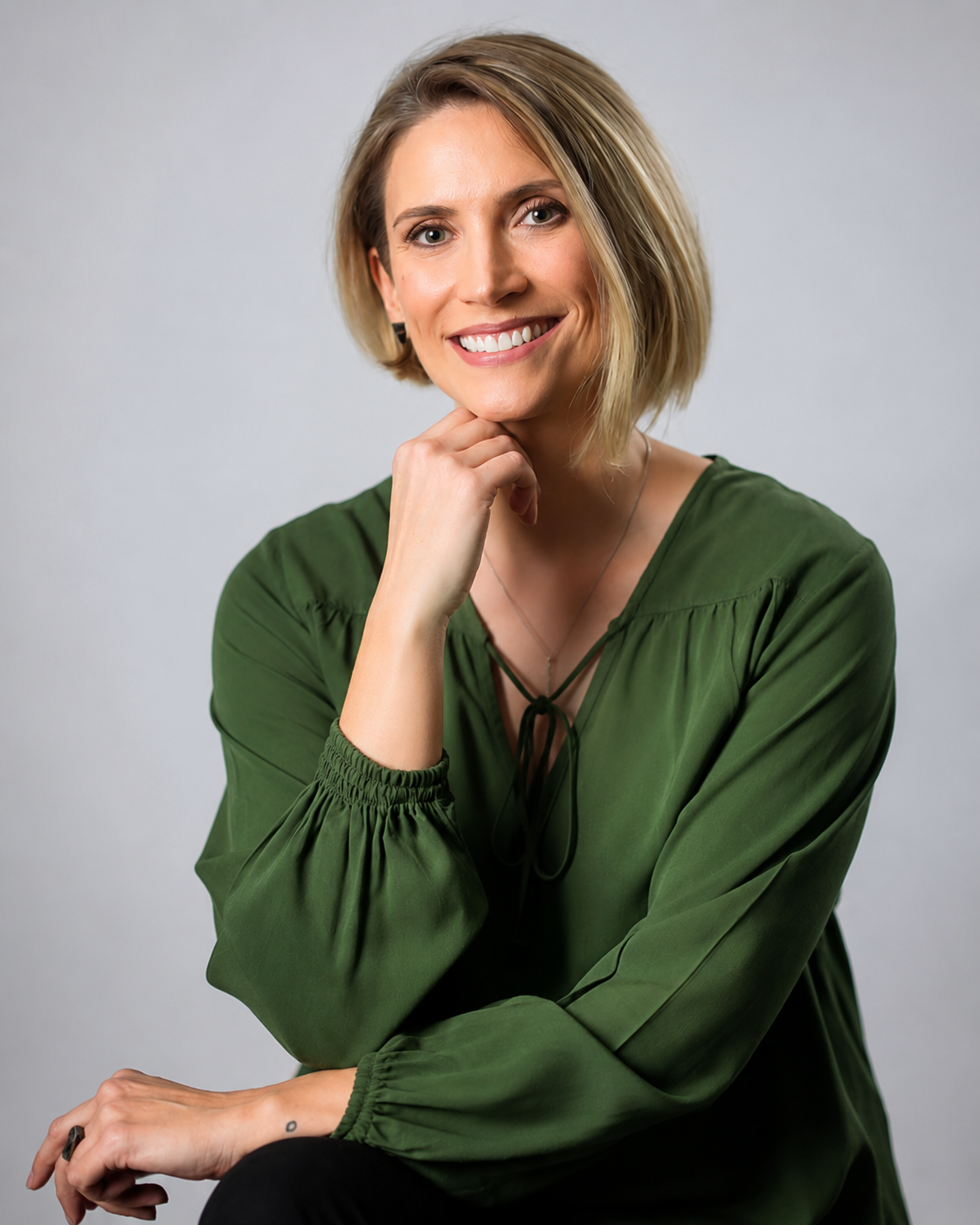 Portrait of Dr. Leticia Mayer Rocha